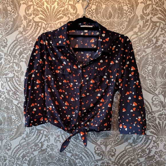 Heart 💓 print crop tie-waist blouse - Picture 6 of 8